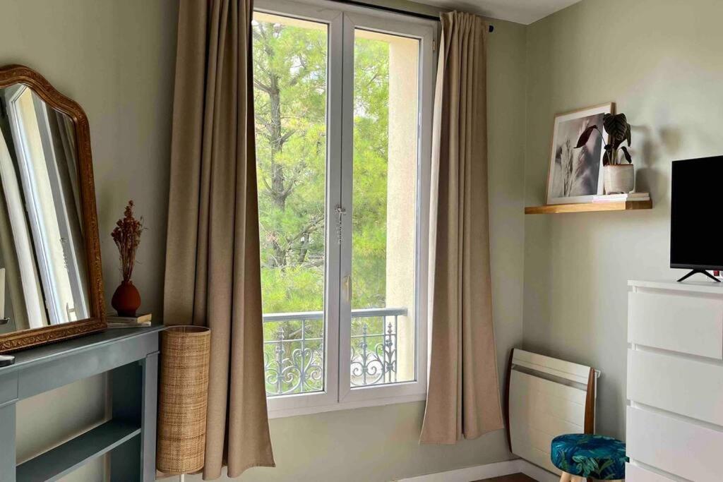 Cozy Pour Decouvrir Paris.